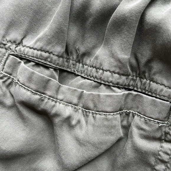 SO Green High Rise Dress Joggers - Picture 8 of 10